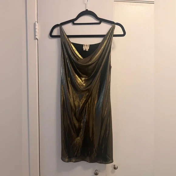 gold lame mini dress Gold Metallic V Neck Short Sleeve Mini Dress